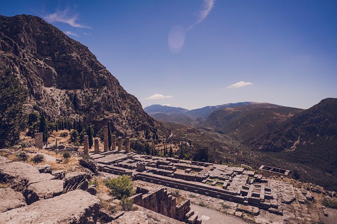 2-Day Tour to Delphi & Meteora with Guide and Tickets From Athens - Guided time at Meteora: How your experience can swing fast