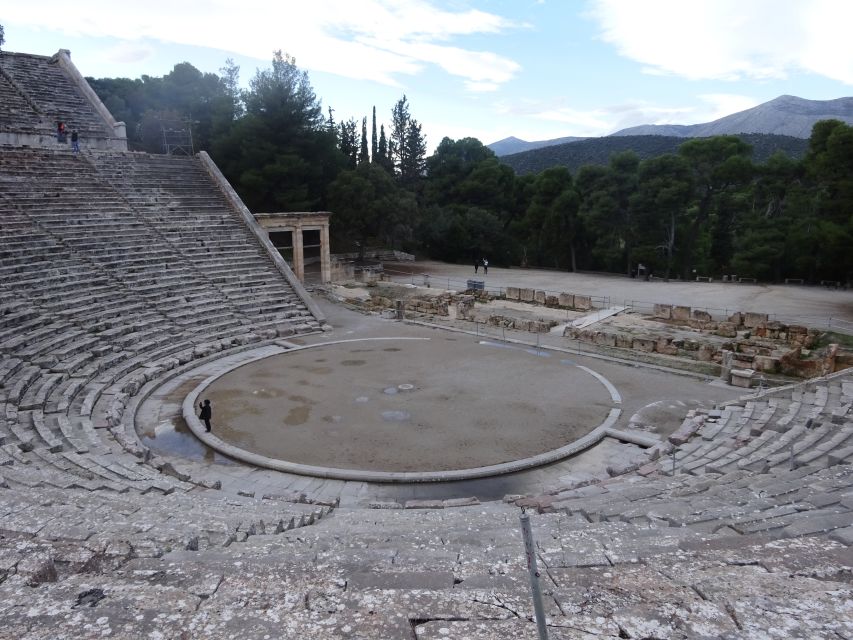 4-Day Tour of Mycenae, Epidaurus, Olympia, Delphi & Meteora - Epidaurus Theater, Nesi Headland Views, and a Nafplio Break