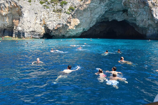 4 Hour Beach Tour with Meal and Unlimited Drinks in Rhodes - Key Things You’ll Notice Right Away