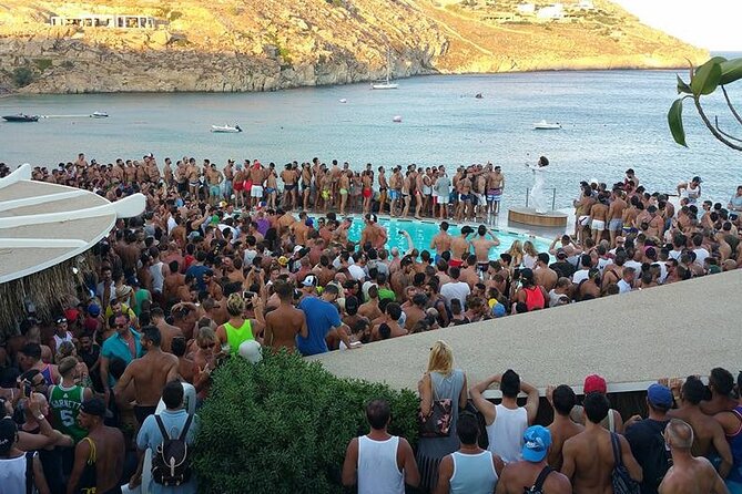 4 Hour Day Party at Beach Clubs in Mykonos - FAQ