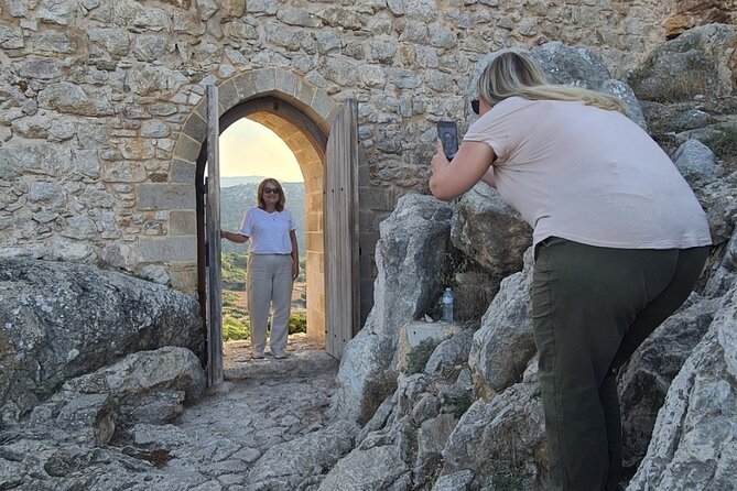 All in One Full Day Rhodes Island Tour for First Time Visitors - Comfort on cruise-day Rhodes: heat, crowds, and when the bus becomes your best friend
