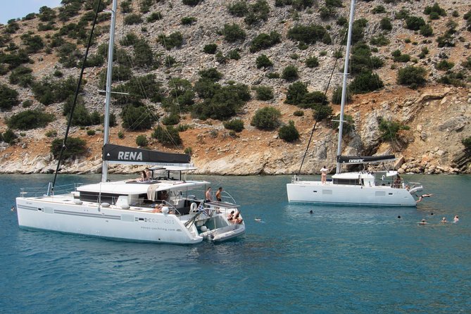 All-Inclusive Catamaran Day Cruise - Getting on board in Naxos (and why the meeting point matters)