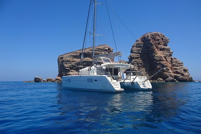 All-Inclusive Catamaran Day Cruise - Swim stops around Naxos and Paros: what each moment is for