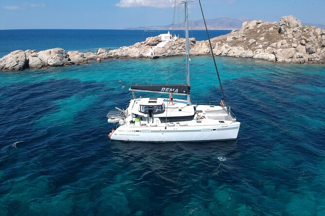 All-Inclusive Catamaran Day Cruise - Small group size: why 25 people feels like the sweet spot