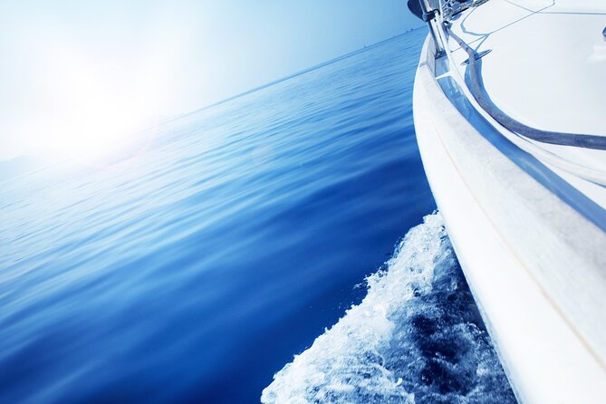 All inclusive cruise-Mykonos Delos&Rhenia beaches(free transport) - Boat size, waves, and safety: the part I would not skip
