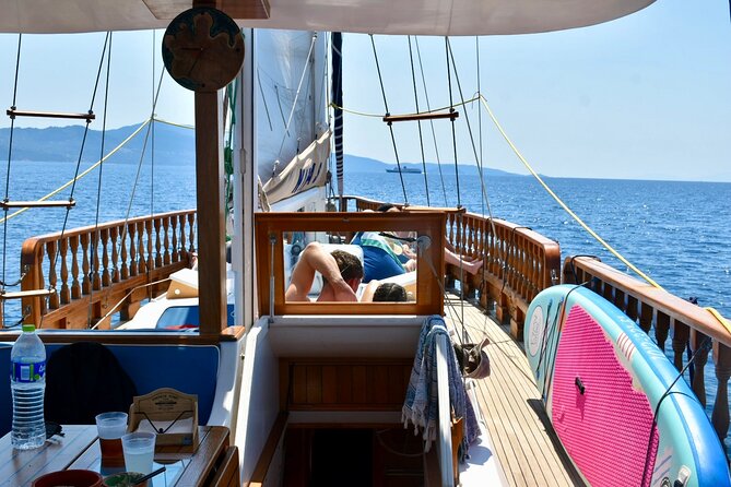 All-Inclusive Sailing Cruise-Skiathos & Nearby Islands with Lunch - Onboard vibe: food, drinks, and shade that actually matters