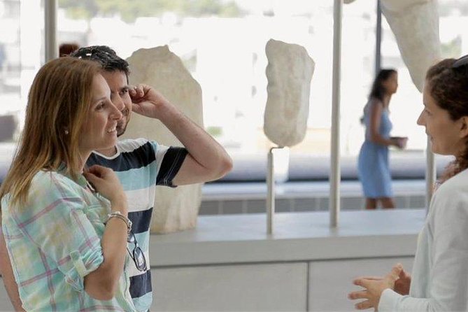 Ancient Athens tour: Acropolis, Parthenon and Acropolis Museum - The Acropolis hill: how the guide shapes your best moments