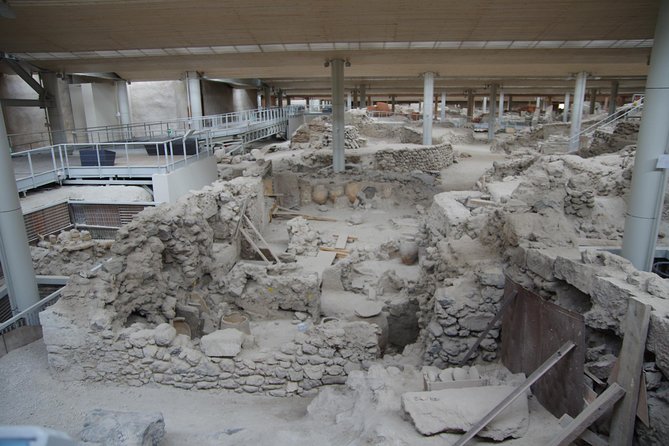 Archaeological Bus Tour To Akrotiri Excavations & Red Beach - Red Beach and Akrotiri Bay: view first, then decide how far to go