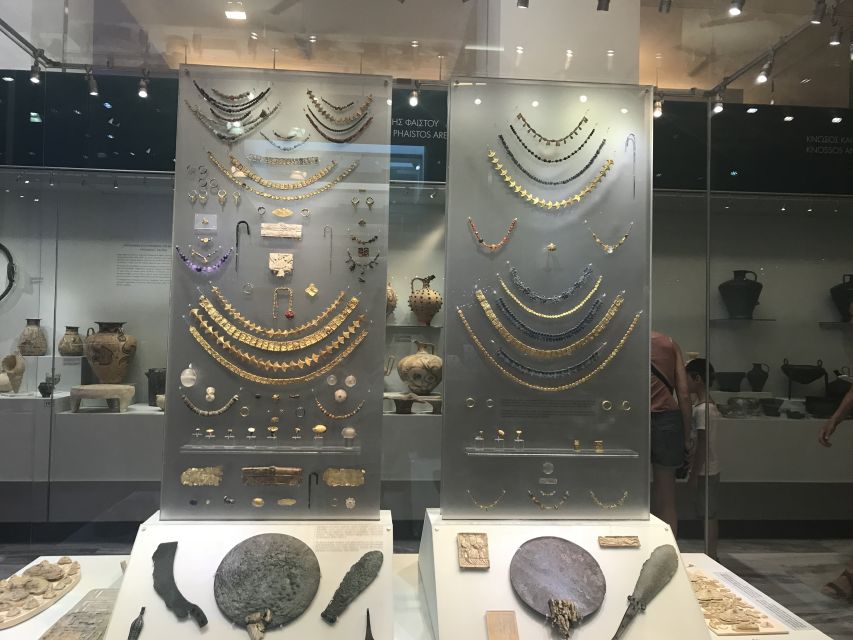 Archaeological Museum of Heraklion: Guided Walking Tour - What to look for inside the galleries, and how your guide steers you