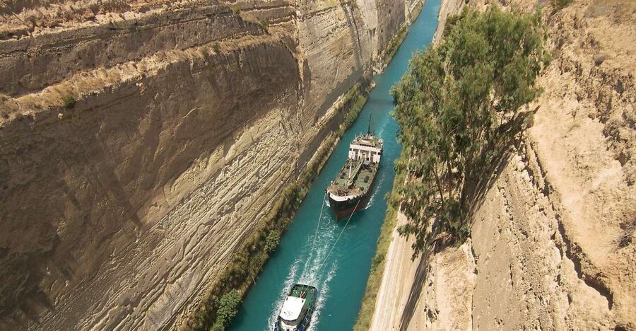 Argolis: Full-Day Tour in Mycenae & Nafplio - Nafplio Old Town Time: Palamidi Views and Bourtzi Photos