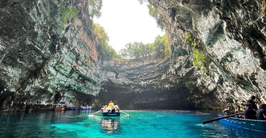 Argostoli: Melissani Lake, Drogarati Cave, and Myrtos Beach - Argostoli’s short-coach route: what you really get in 4 hours