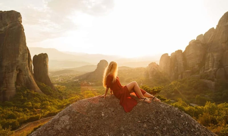 Athens: 2-Day Meteora Tour with Local Guides and Hotel Stay - Guides, audio guides, and a pace that doesn’t feel like a cattle line