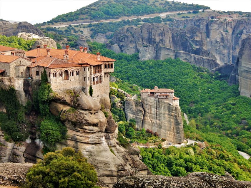 Athens: 2 Days in Meteora with 2 Guided Tours and Hotel Stay - Why this Meteora 2-day plan is good value