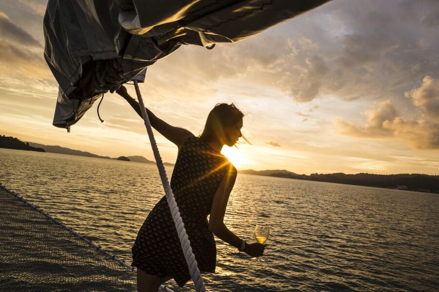 Athens: 3-Hour Sunset Cruise with Swim Stop, Snacks & Drinks - Music, crew energy, and the small service details that add up