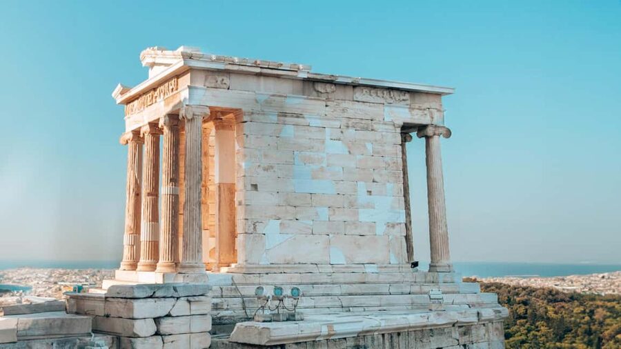 Athens: Acropolis Beat the Crowds Afternoon Guided Tour - Erechtheion: where the story gets personal
