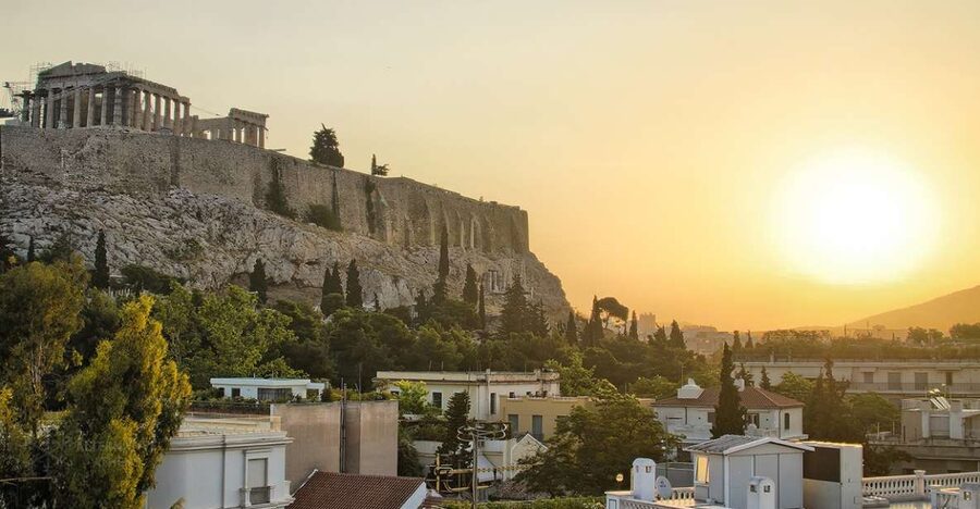 Athens: Acropolis Beat the Crowds Afternoon Guided Tour - Passing the Propylaia on the way to the big one