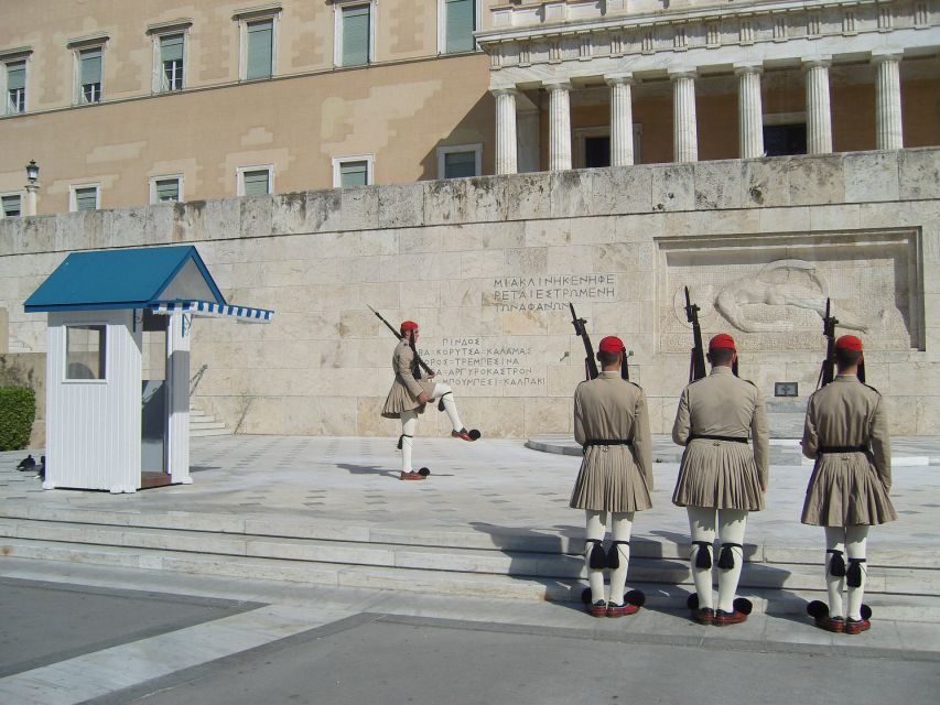 Athens: Acropolis Guided Tour - Why the Acropolis makes sense with a guide