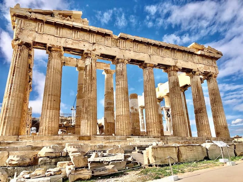 Athens: Acropolis Guided Tour in Spanish-Option Tickets - Propylaea and the “moving through” feeling