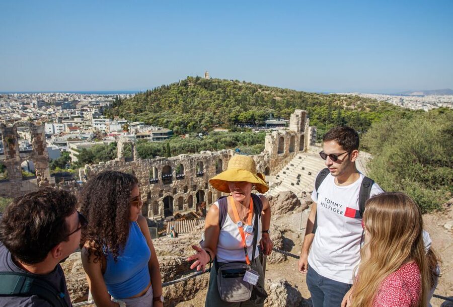 Athens, Acropolis & Museum Tour without Tickets - The Plaka Walk and Dionyssiou Areopagitou Views You Do Not Want to Miss