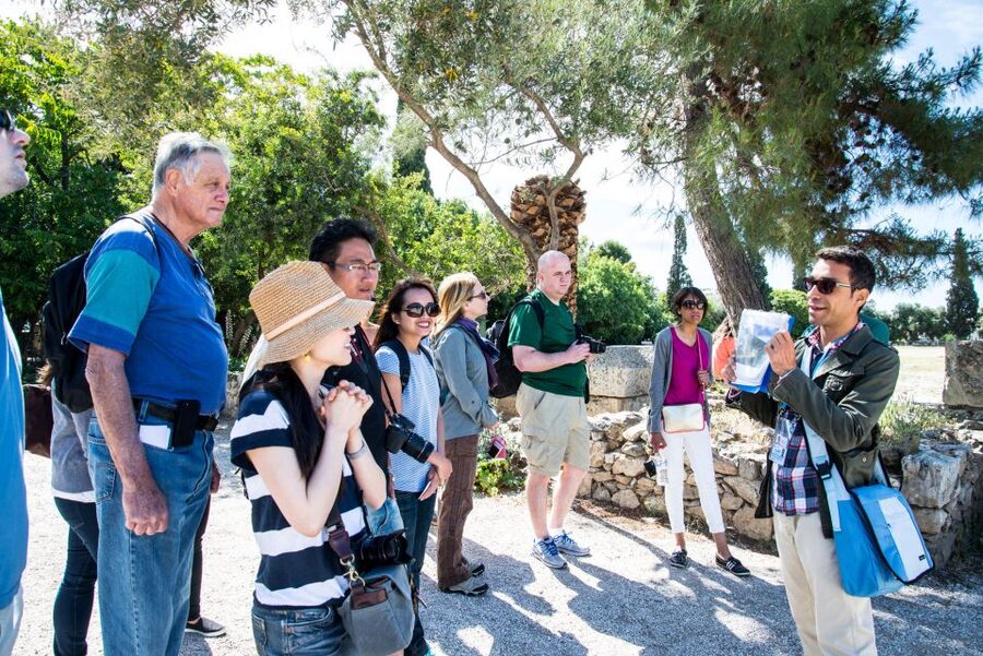 Athens: Acropolis, Parthenon & Acropolis Museum Guided Tour - Propylaea and the walk toward the sacred center