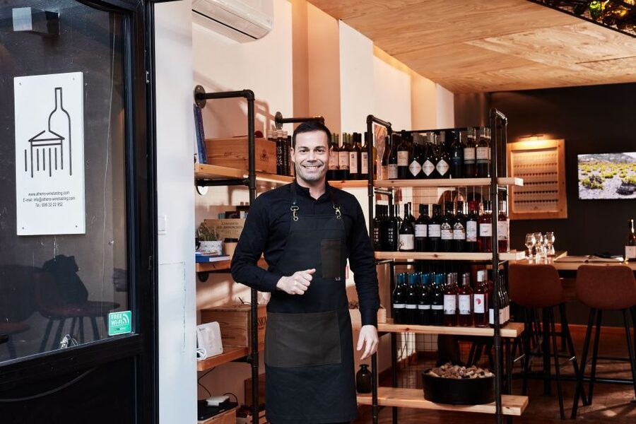 Athens: Acropolis Wine Tasting with Cheese and Olives - Should You Book This Acropolis Wine Tasting?