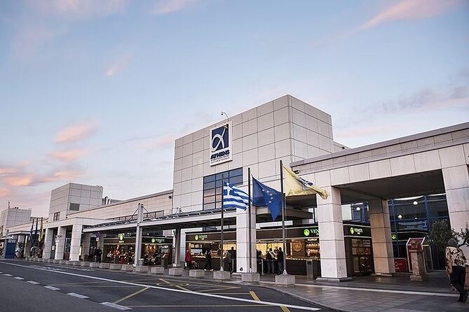 Athens AirPort To Athens Hotels Luxury Private Transfer Service - What your English driver can do during the drive