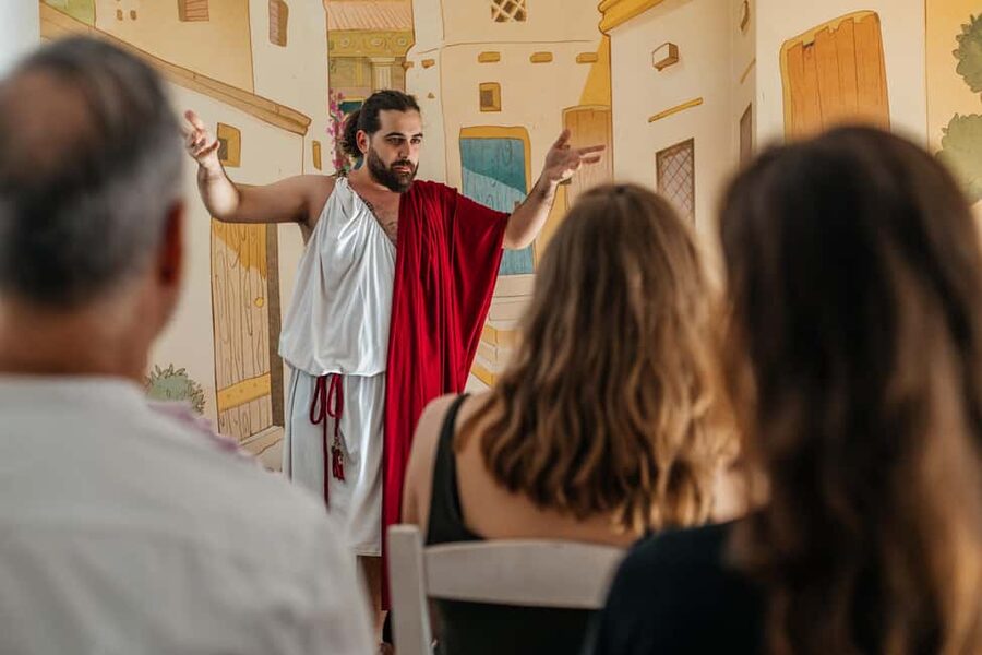 Athens: Ancient Greek Murder Mystery Experience - Who it suits best in real life