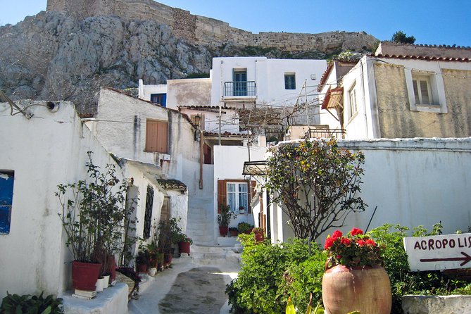 Athens at Night Small-Group Walking Tour with Dinner - Anafiotika: Cycladic lanes inside Athens