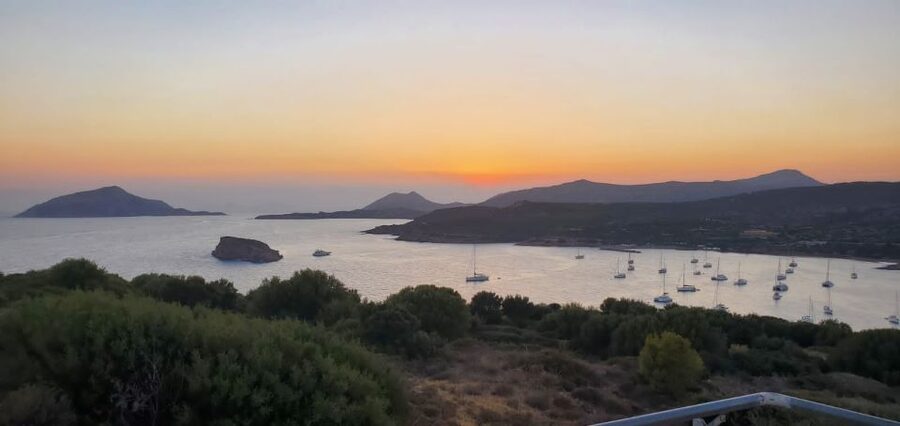 Athens: Cape Sounio & Poseidon Temple Trip with Audio Guide - Cape Sounion by bus: the value of a stress free sunset plan