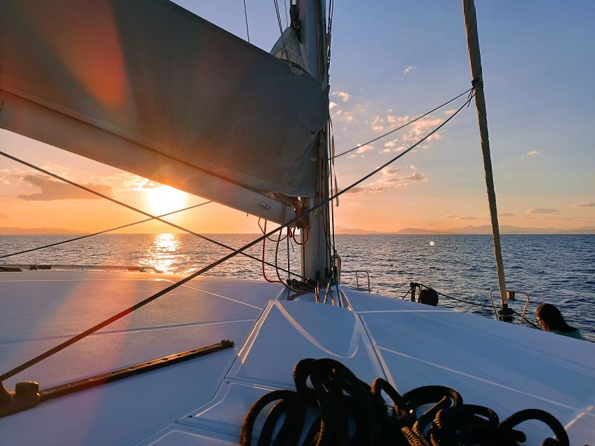 Athens: Catamaran Cruise with Fresh Lunch and Wine - First impressions: Pier 6 and a 5-hour reset from Athens