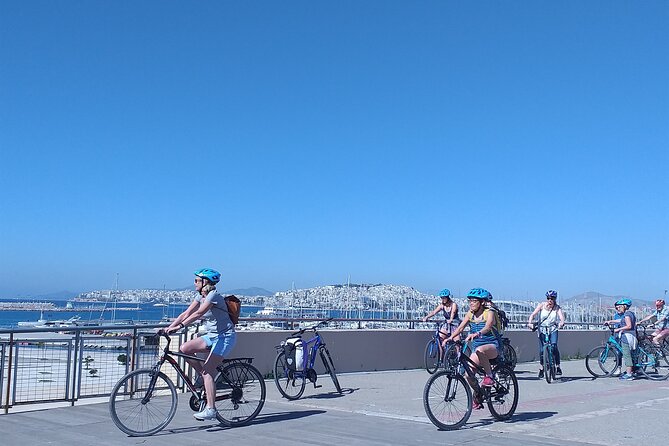 Athens City and Sea bike tour - Renzo Piano’s Stavros Niarchos Cultural Centre and a real modern Athens feel