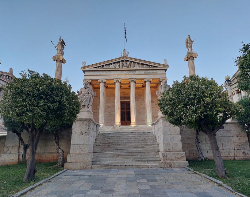 Athens: City Highlights Nighttime Walking Tour in Spanish - A Few Easy Tips So You Enjoy It Even More