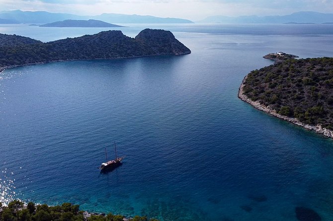 Athens Day Cruise: 3 Islands Tour in the Saronic Gulf with Lunch - On-Board Comfort: Sun, Shade, and a Boat That Does Its Job