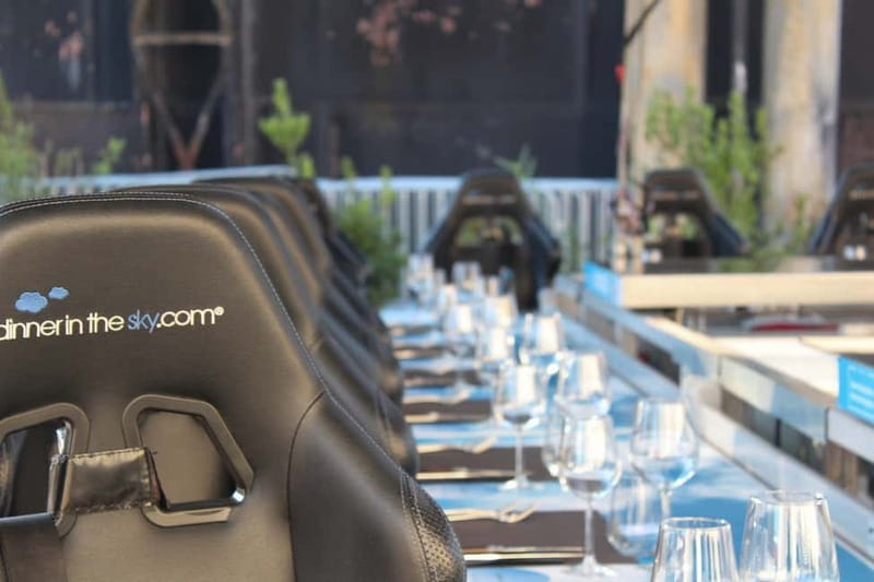Athens: Dinner in the Sky Experience - The Food and Service: Chef-Served Four Courses With Unlimited Drinks