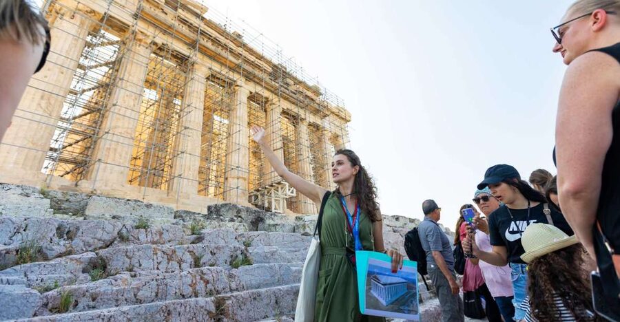 Athens: Early Morning Guided Tour to Acropolis and Museum - Meeting up, language, and what 4 hours feels like