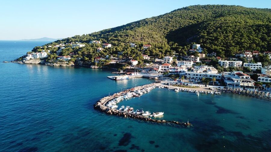 Athens: Full-Day Island Hopping Cruise with Lunch & Transfer - Morning Pickup and Getting to the Pier Without Losing Your Cool