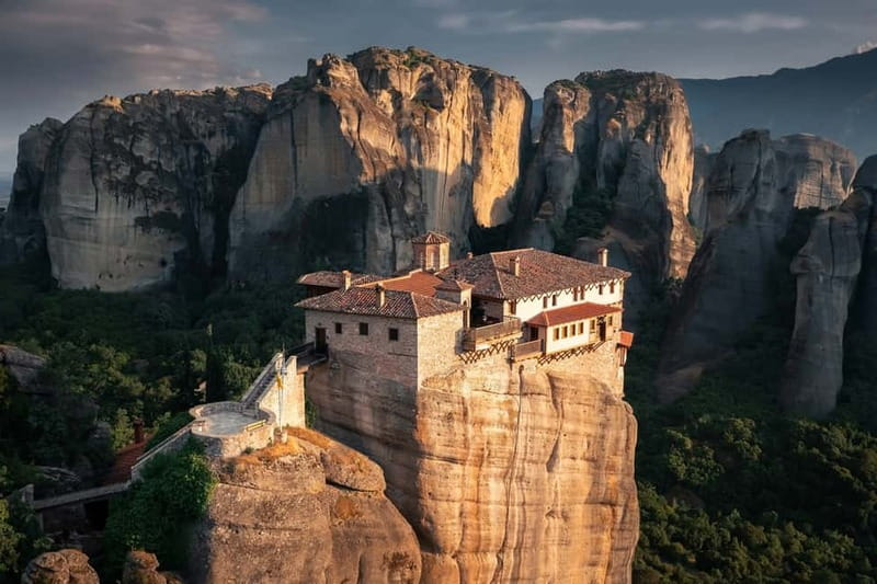 Athens: Guided Tour to Meteora Monasteries & Hermit Caves - Key things that make this Meteora tour worth your time