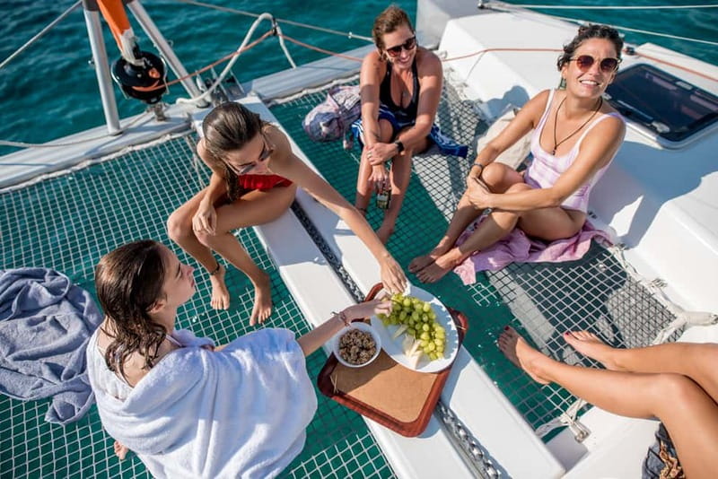 Athens: Half-Day Morning Catamaran Cruise with Meal & Drinks - Sun, Swim Stops, and Greek Plates: What This Morning Catamaran Feels Like