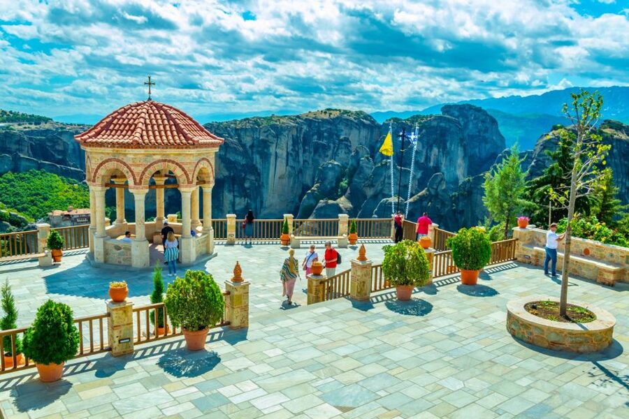 Athens: Meteora 2-Day Trip with Hotel, Sunset & Morning tour - Key Points to Know Before You Go