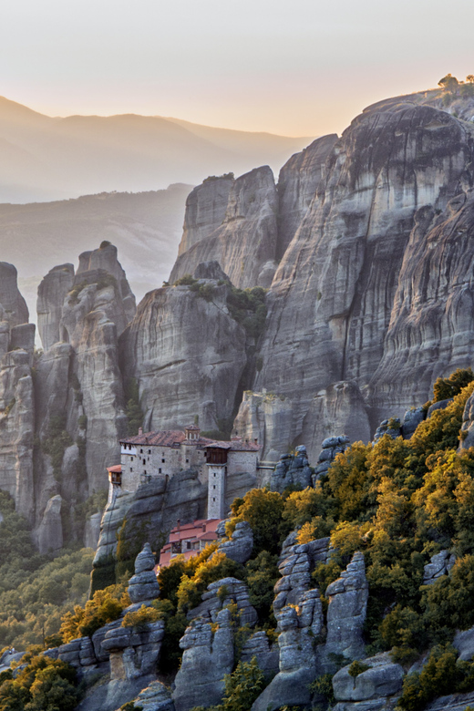 Athens: Meteora Day Trip with Audio Guide and Lunch Option - Audio guide in 8 languages plus an English guide