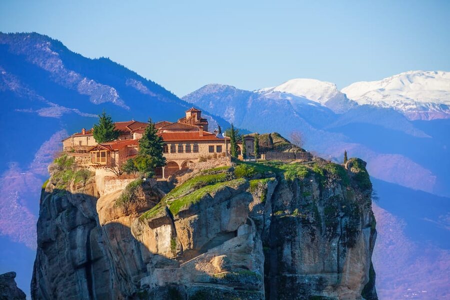 Athens: Meteora Day Trip with Audio Guide and Lunch Option - Lunch option: what you get and who it suits