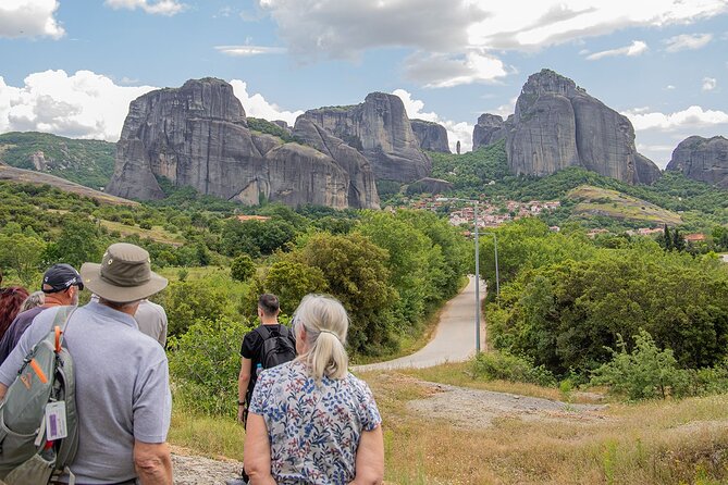 Athens: Meteora Monasteries, Caves & Coastal Stopovers with Lunch - What to wear, what to bring, and what can slow you down