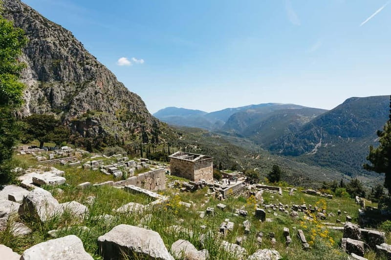 Athens: Mythology of Delphi, Museum and Arachova Guided Tour - Price and value: why $31.62 is often a good deal