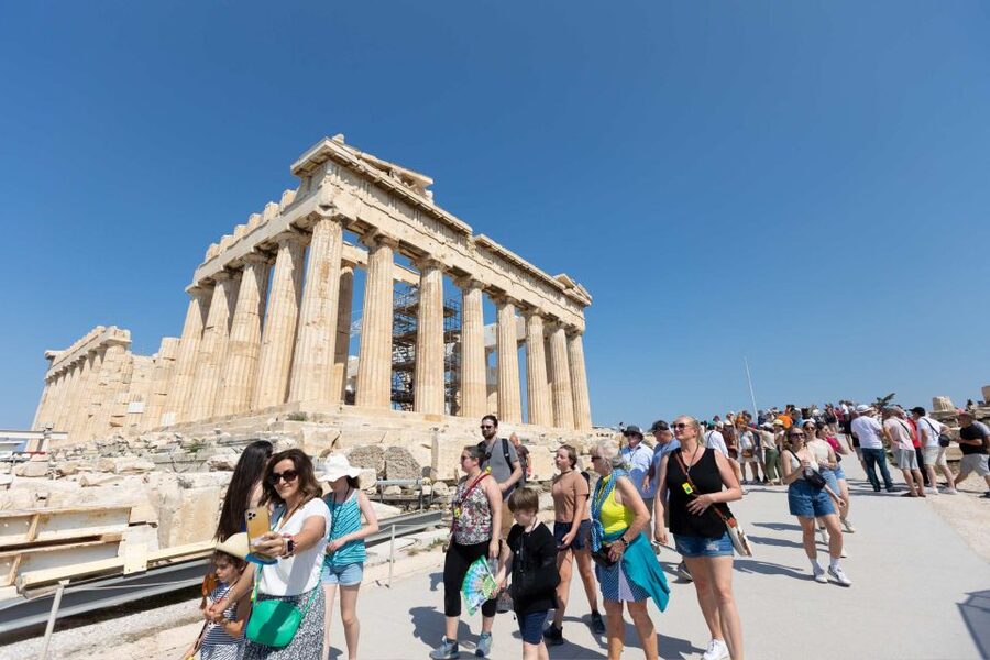 Athens: Panoramic Tour with Guided Acropolis & Museum Visit - Panoramic Athens by air-conditioned bus, fast but not rushed