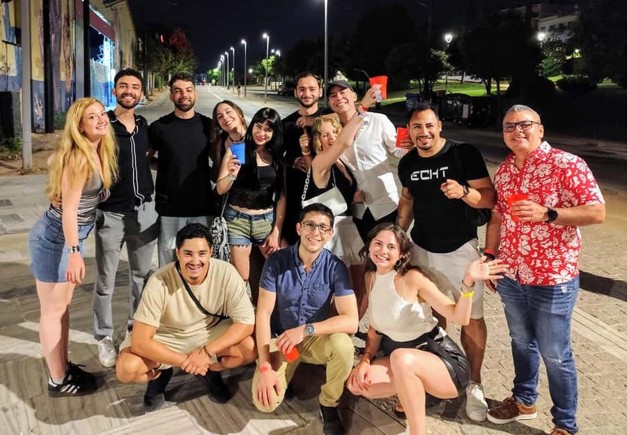 Athens Party Pub Crawl with Unlimited Drinks & Club Access - The unlimited drink hour: how to get value without getting sloppy
