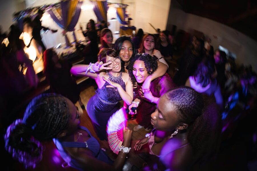 Athens Party Pub Crawl with Unlimited Drinks & Club Access - Group energy and why the guides shape the experience