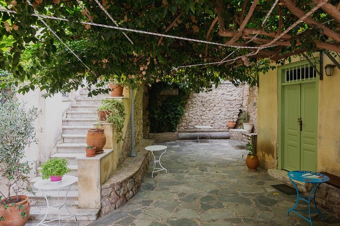 Athens Photography Tour - What to bring (and what to expect from the walking)