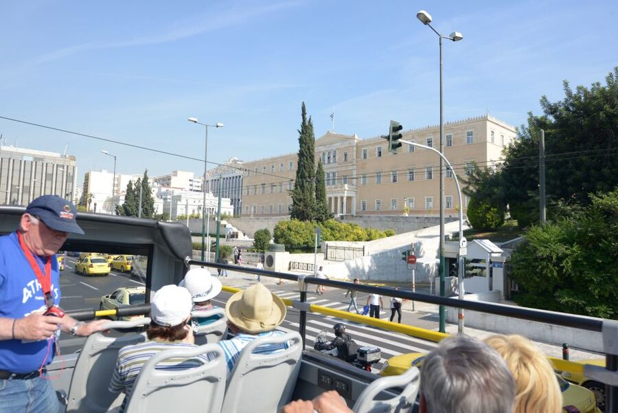 Athens, Piraeus, and Coastline: Blue Hop-On Hop-Off Bus - Yellow Line Glyfada and the Riviera: sunset views, Agios Kosmas, and beach town energy