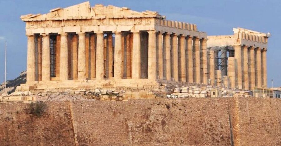 Athens: Private 4-Hour Tour with Acropolis and Old Town - Erechtheion and Karyatides, plus the Temple of Athena Nike