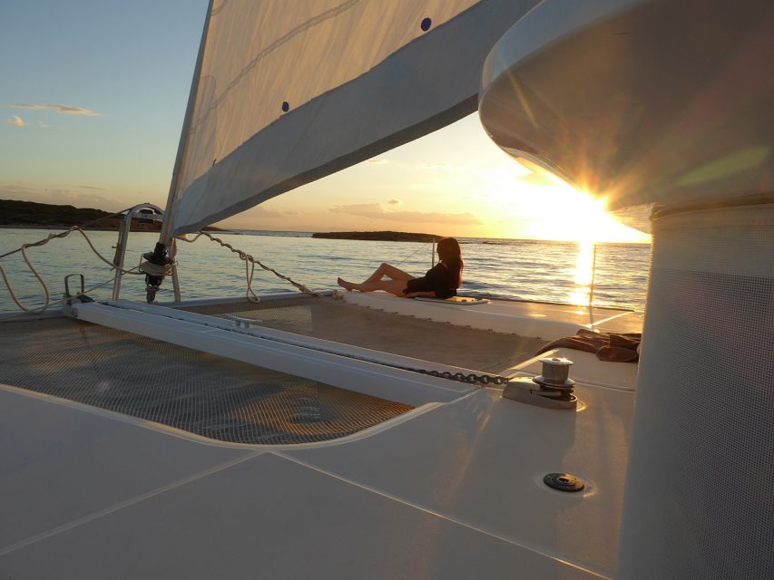 Athens: Riviera Catamaran Cruise with Meal and Drinks - Drinks, boat comfort, and the small things that make it feel premium